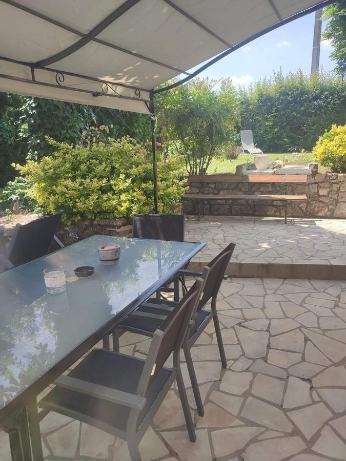 Gite La Petite Longere Septfonds Bagian luar foto